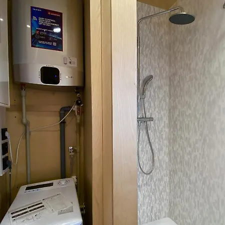 Apartment Luxusni V Praze Klanovicich Na Zahrade, 20 Minut Do Centra Prahy