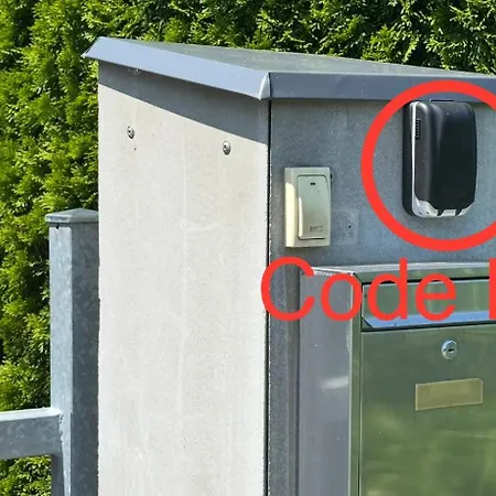 Luxusni V Praze Klanovicich Na Zahrade, 20 Minut Do Centra Prahy Sestajovice
