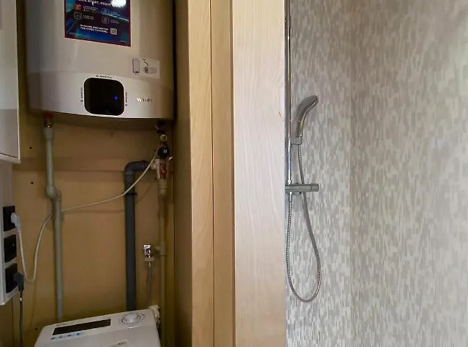 아파트 Luxusni V Praze Klanovicich Na Zahrade, 20 Minut Do Centra Prahy