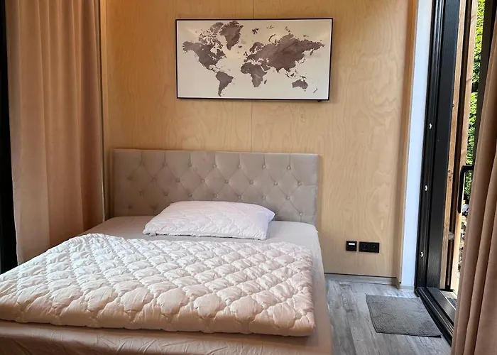 Luxusni V Praze Klanovicich Na Zahrade, 20 Minut Do Centra Prahy * Šestajovice